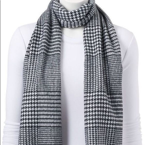 Better Than Cashmere Accessories - Better Than Cashmere Scarf -blk/wht Houndstooth